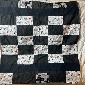 San Antonio Spurs NBA Patchwork Cotton Quilt Black White 41x59 Sports Basketball